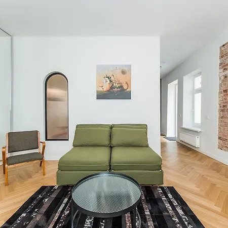 Town Hall 5a By Urban Rent Apartment